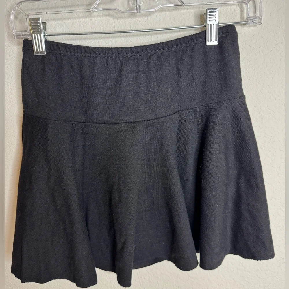 AMERICAN APPAREL TENNIS SKIRT